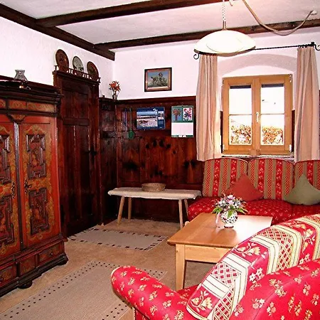 Haus Seerose *