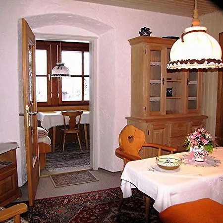 Haus Seerose Apartment *